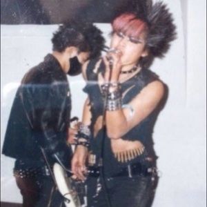 Meet your Posher, Davis